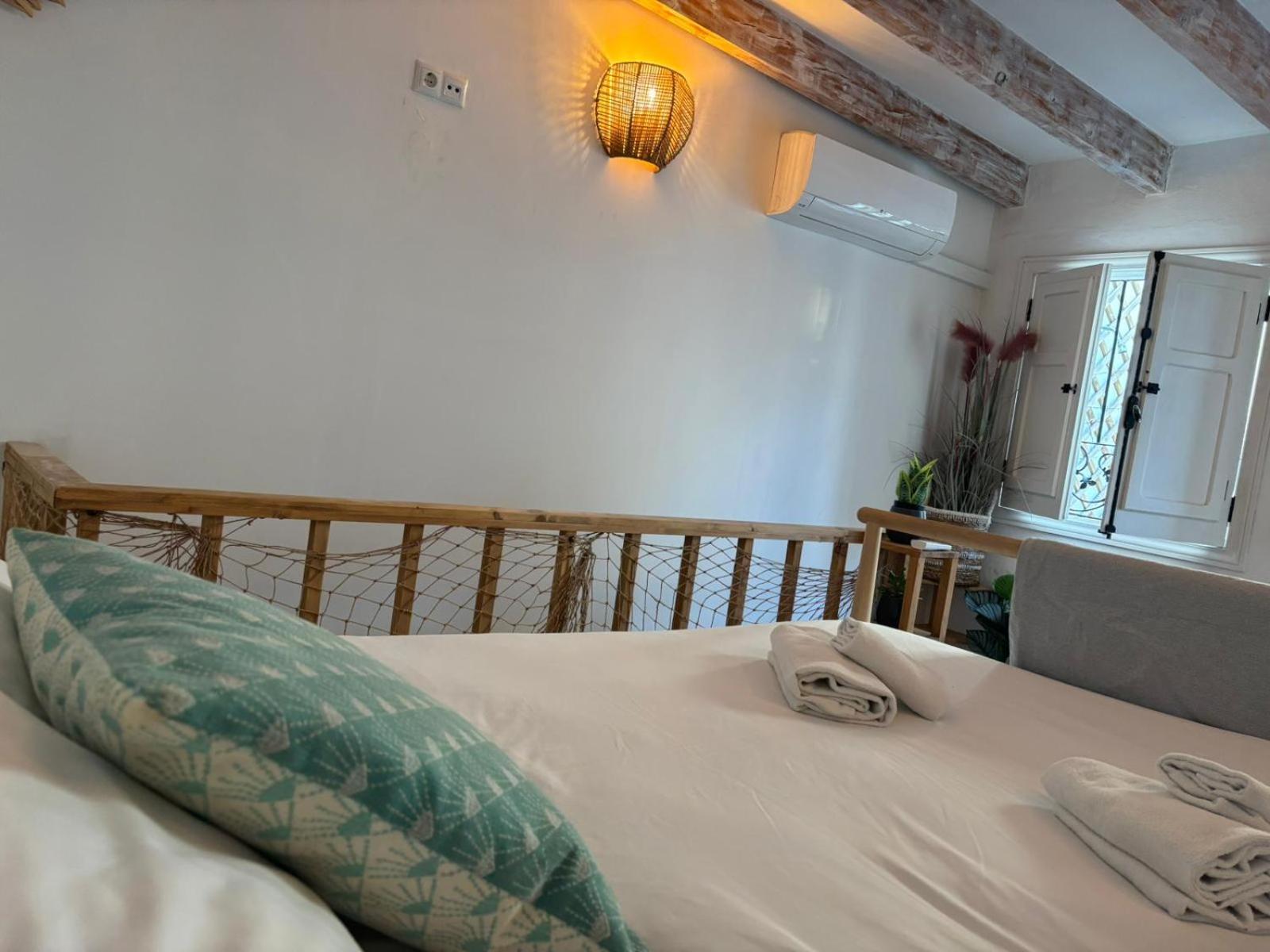 Private Terrace-romantic-sea, Castle Views-central Casa vacanze *